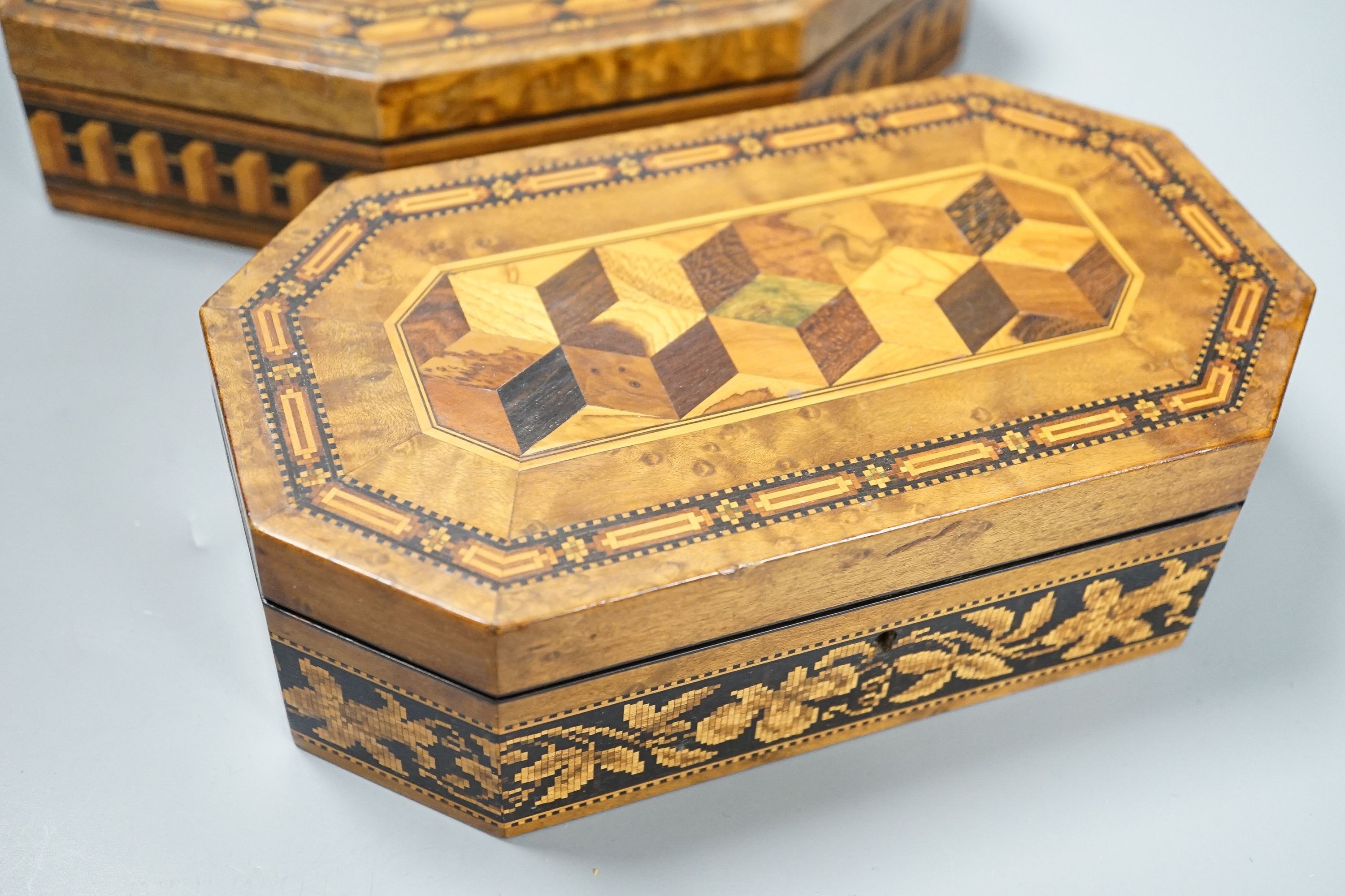 A Tunbridge ware perspective cube marquetry Hungarian ash sewing box by Edmund Nye, 27 cm and a Tunbridge ware perspective cube marquetry and tesserae mosaic Birdseye Maple box by Thomas Barton, 21.5 cm (2)